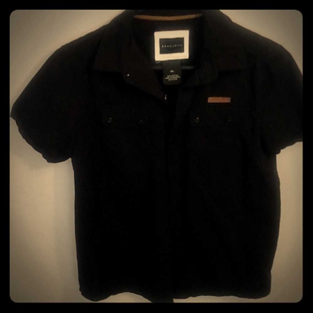 Button down short sleeves short by SeanJohn
